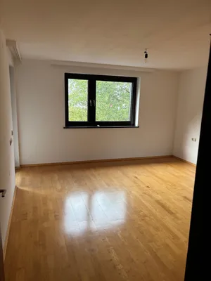 3-Zimmer-Wohnung mieten in Linz Land – 115 m², € 1.300 – Bild 2 von 11