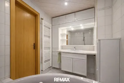 10-Zimmer-Gewerbeimmobilie kaufen in Bruck-Mürzzuschlag – 230 m², € 298.000 – Bild 15 von 61