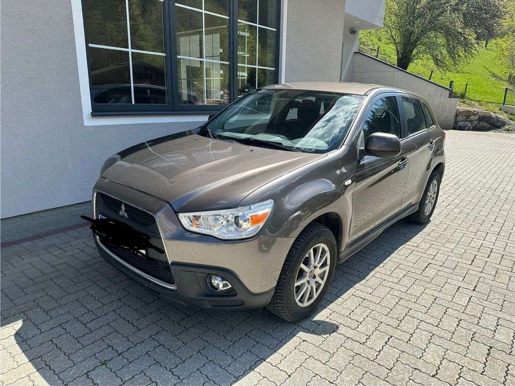 Mitsubishi ASX 1,8 DI-D LP 4WD Invite SUV / Geländewagen