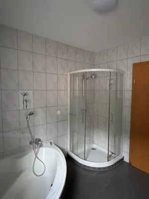 4-Zimmer-Wohnung mieten in Neunkirchen – 115 m², € 1.039 – Bild 7 von 19