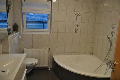 4-Zimmer-Wohnung mieten in Neunkirchen – 115 m², € 1.039 – Bild 8 von 19