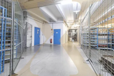 Gewerbeimmobilie mieten in Linz Land – 176 m², € 1.556