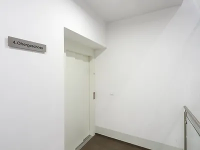 Naschmarktnähe - Dachgeschoß 3-Zimmer Wohnung mit Balkon – Bild 3