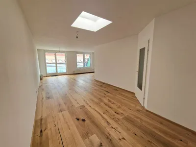 Exklusive Dachgeschosswohnung mit Terrasse & Weitblick - 101 m² Wohnkomfort nahe Donau & Donaukanal – Bild 2