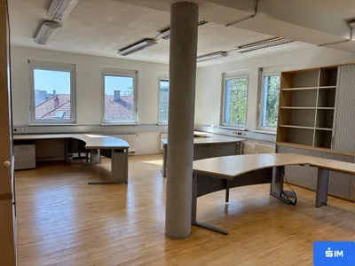 5-Zimmer-Gewerbeimmobilie mieten in Graz – 298 m², € 3.685 – Bild 7 von 21