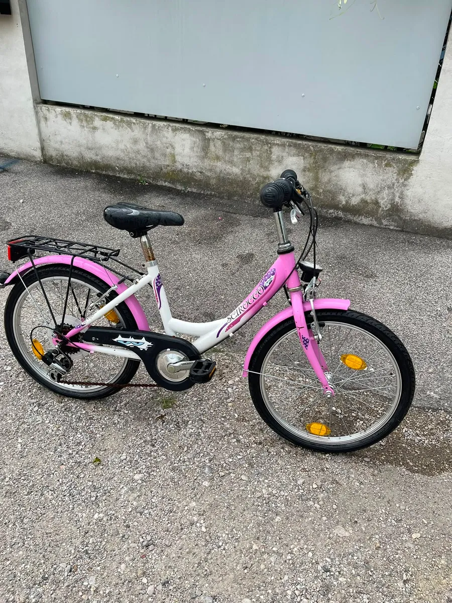 einfaches klapprad 20/22 Zoll für Erwachsene, Leichter Rahmen aus Kohlenstoffstahl (13kg), Doppel V-Bremse, Höhenverstellbar, 150kg Belastung für Outdoor-Reisen PLU_81249 Select A Color:White Gebraucht Decathlon IN'RIDE 100