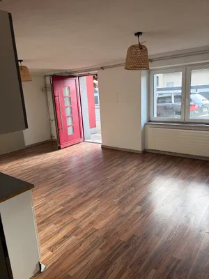 3-Zimmer-Wohnung mieten in Gmunden – 90 m², € 750 – Bild 3 von 11