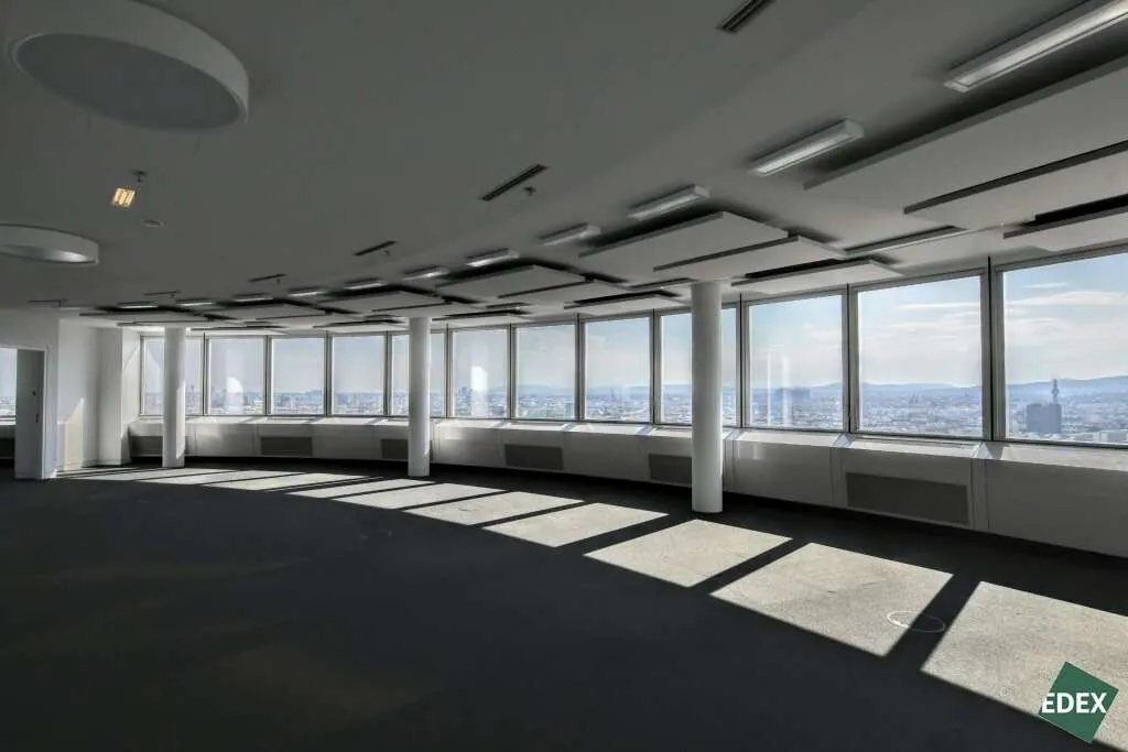 Arbeiten mit Aussicht im Millenniumtower – pohled 2