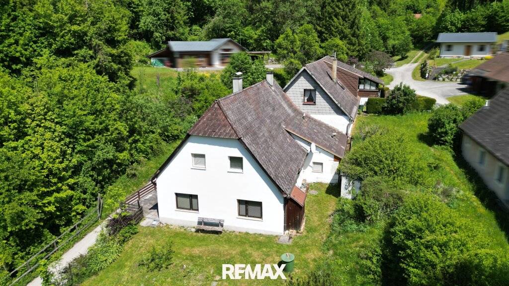 Seltene Gelegenheit in Ruhelage: Viel Platz für Wohnen, Familie oder Vermietung, Freiland