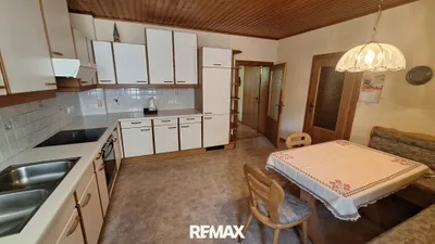 10-Zimmer-Gewerbeimmobilie kaufen in Lilienfeld – 296,39 m², € 195.000 – Bild 2 von 30