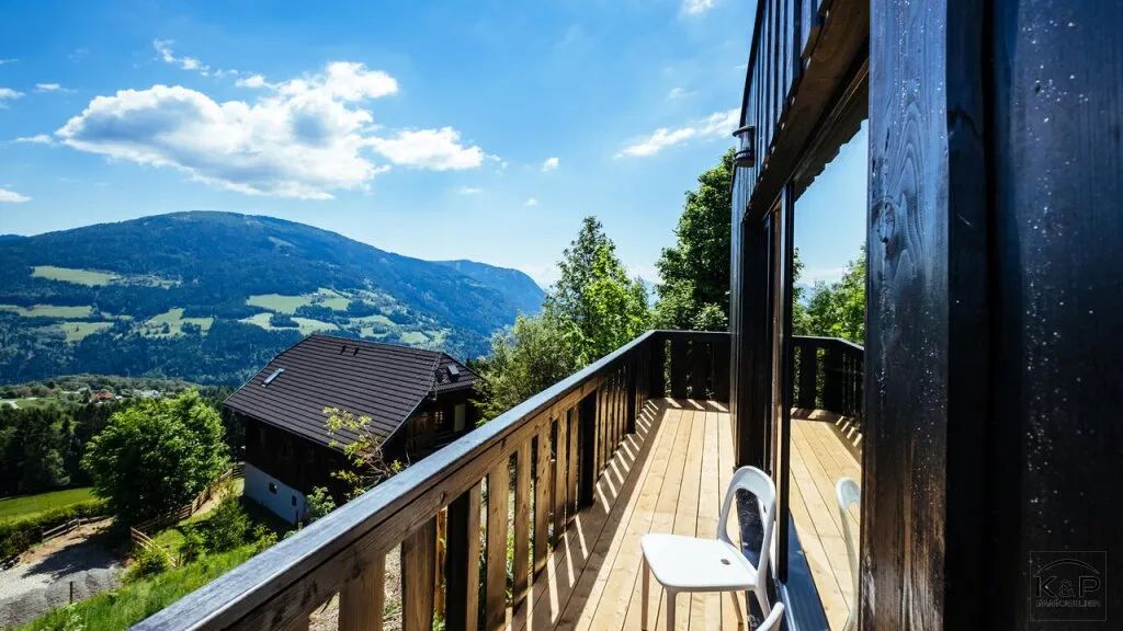 Alpines Refugium mit Weitblick - Exklusives Anwesen mit Chalet und vier Tiny Houses in den Kärntner Nockbergen - Ansicht 3