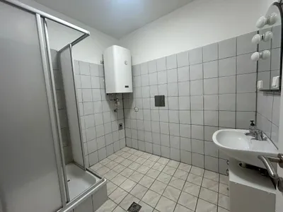 Wohnung kaufen in Neunkirchen – 53,14 m², € 86.990 – Bild 9 von 15