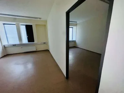 11-Zimmer-Gewerbeimmobilie mieten in Bruck-Mürzzuschlag – 70 m², € 4.287 – Bild 21 von 33
