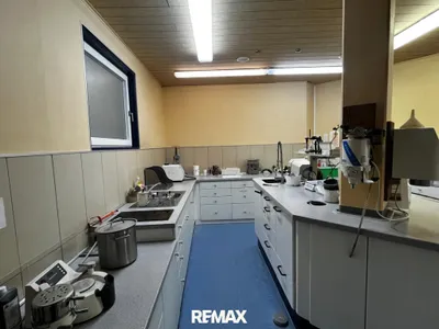 6-Zimmer-Gewerbeimmobilie mieten in Grieskirchen – 161 m² – Bild 4 von 13