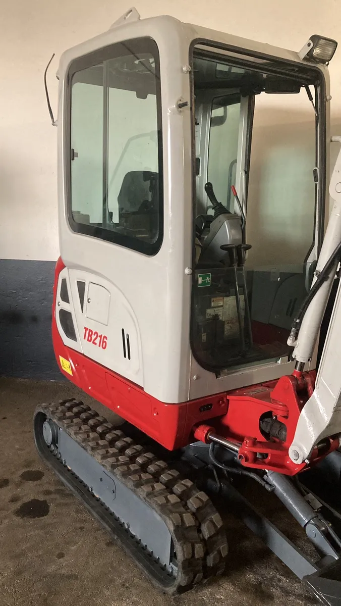 Takeuchi Sonstige