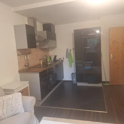 2-Zimmer-Wohnung mieten in Salzburg-Umgebung – 36 m², € 650 – Bild 2 von 8