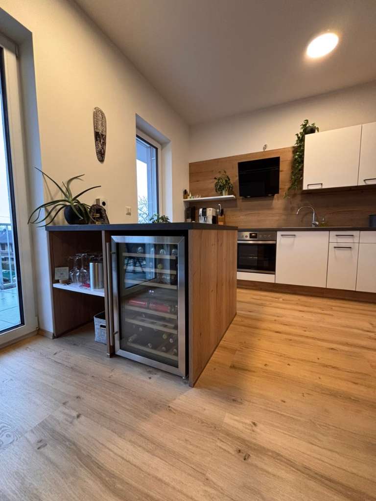 2 Zimmer Wohnung mit Einbauküche ab top SOFORT / Nachmiete