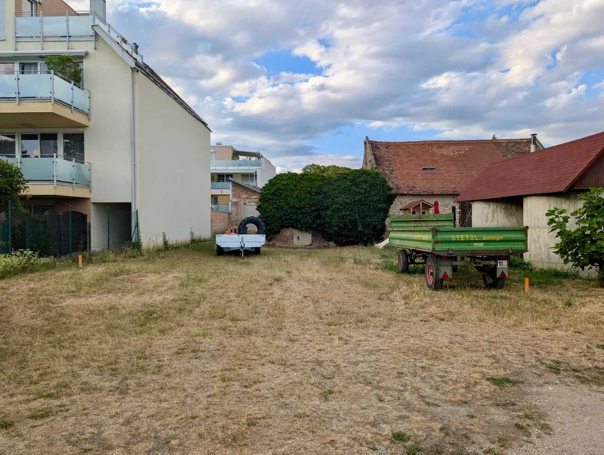 PRIVATVERKAUF: Baugrundstück in Bestlage von 2351 Wiener Neudorf - 653 m² mit großem Garten | € 430.000 VB