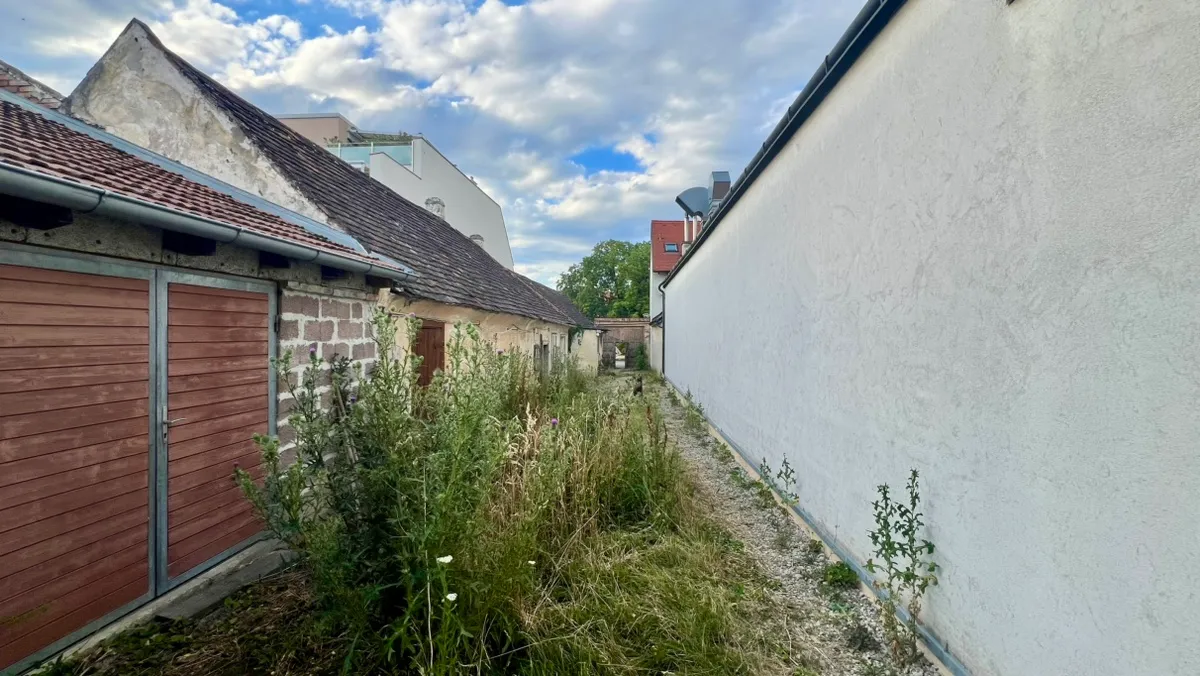 PRIVATVERKAUF: Baugrundstück in Bestlage von 2351 Wiener Neudorf - 653 m² mit großem Garten | € 430.000 VB - Ansicht 2