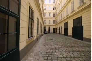 5-Zimmer-Wohnung kaufen in Wien – 216,36 m², € 826.000 – Bild 3 von 10