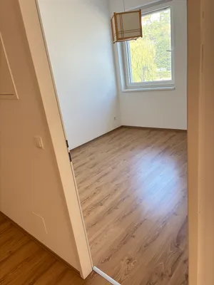 2-Zimmer-Gewerbeimmobilie mieten in Krems an der Donau – 57 m², € 850 – Bild 7 von 13