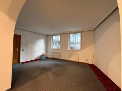Gewerbeimmobilie mieten in Lienz – € 1.500 – Bild 3 von 11