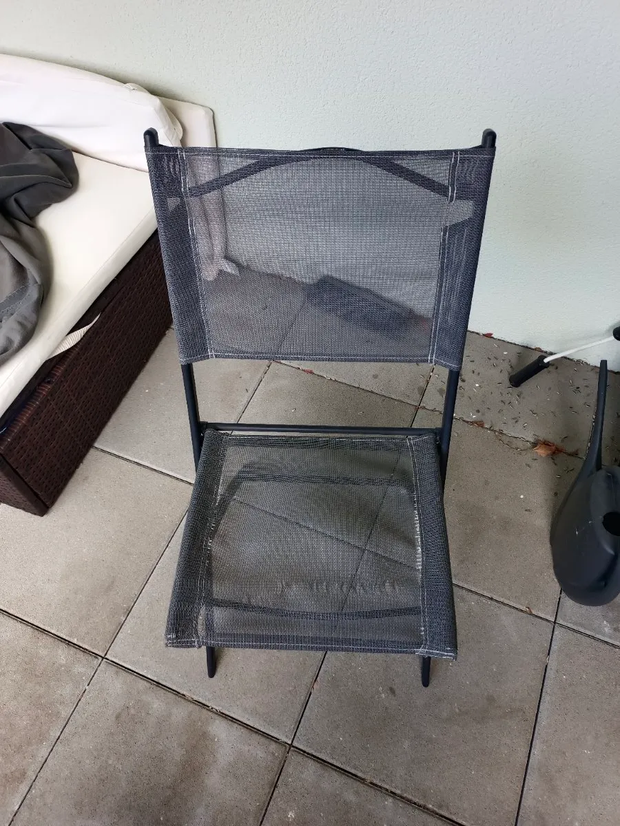 2 Gartenstühle / Balkonstühle - gebraucht, funktionstüchtig, € 10,- (6020 Innsbruck)