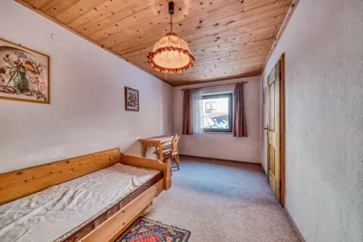 6-Zimmer-Wohnung kaufen in Innsbruck-Land – 160 m², € 390.000 – Bild 8 von 26