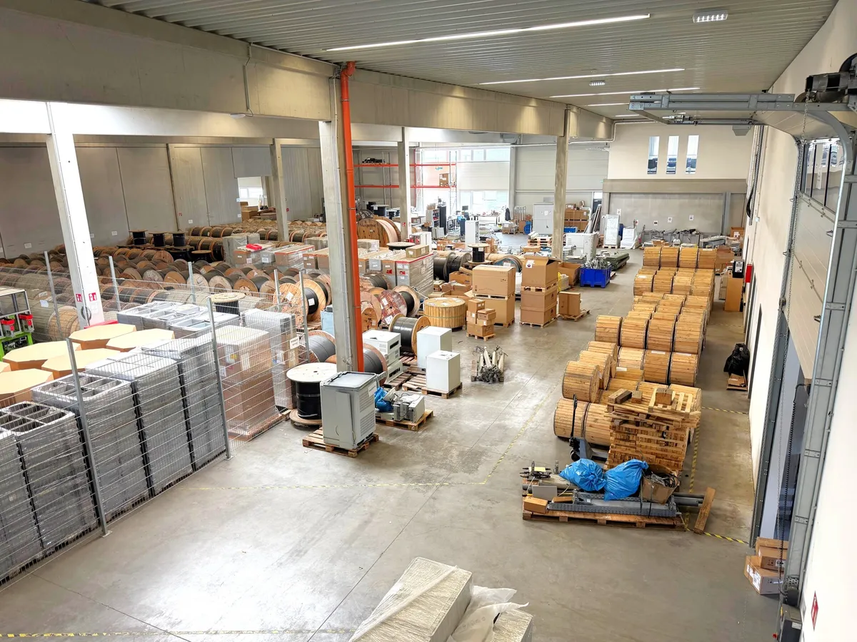 Multifunktionale Gewerbehalle nahe Knoten Eibesbrunn - Ansicht 3