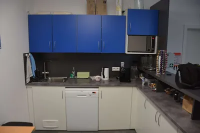 Gewerbeimmobilie mieten in Wiener Neustadt – 371 m², € 3.836 – Bild 10 von 30