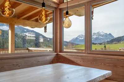 8-Zimmer-Haus kaufen in Kitzbühel – 472 m², € 3.580.000 – Bild 5 von 10