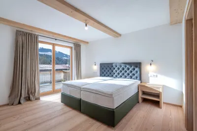 8-Zimmer-Haus kaufen in Kitzbühel – 472 m², € 3.580.000 – Bild 8 von 10