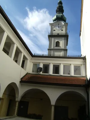 1-Zimmer-Wohnung mieten in Klagenfurt – 33 m², € 486 – Bild 2 von 16