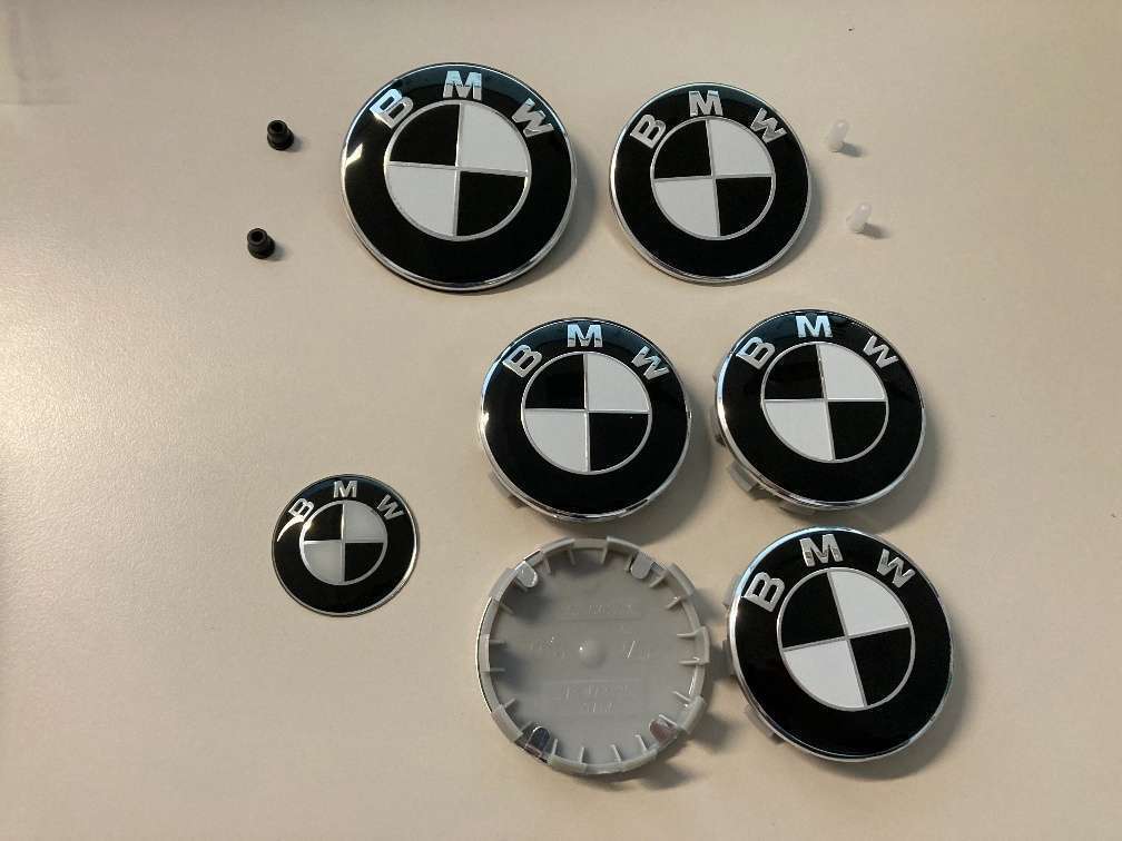 9er Set BMW Logo komplett schwarz / weiß
