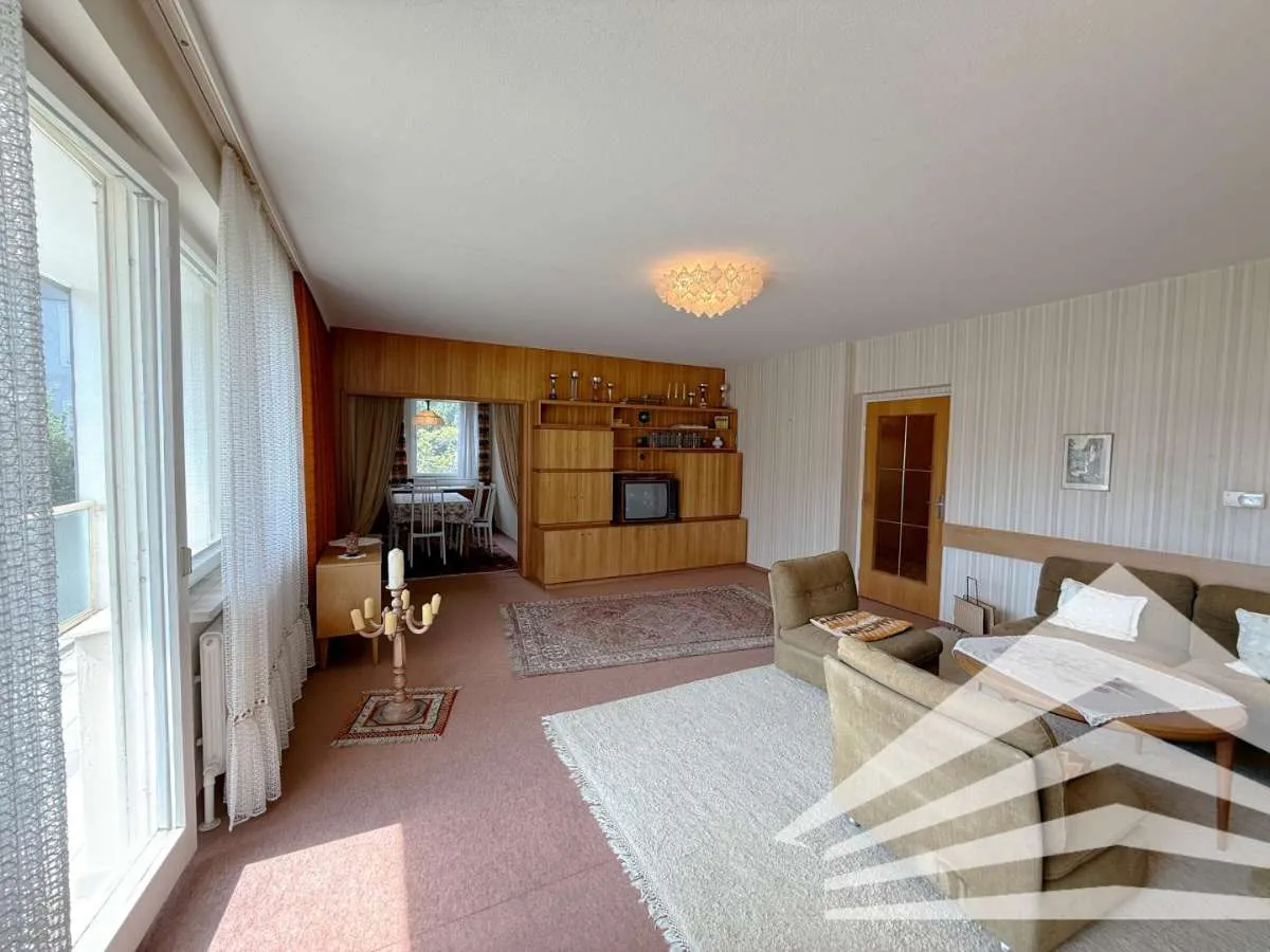 4,5 Zimmer Stadtwohnung mit Balkon! Einzelgarage möglich! - Ansicht 3