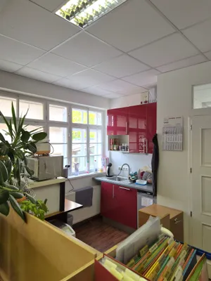 1-Zimmer-Gewerbeimmobilie mieten in Wien – 76 m², € 1.350 – Bild 2 von 13