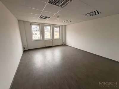 Gewerbeimmobilie mieten in Sankt Pölten – 1 619 m², € 10 – Bild 13 von 15