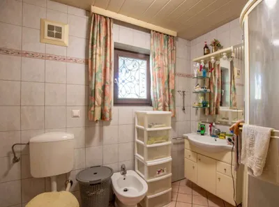 8-Zimmer-Haus kaufen in Wolfsberg – 220 m², € 185.000 – Bild 27 von 40