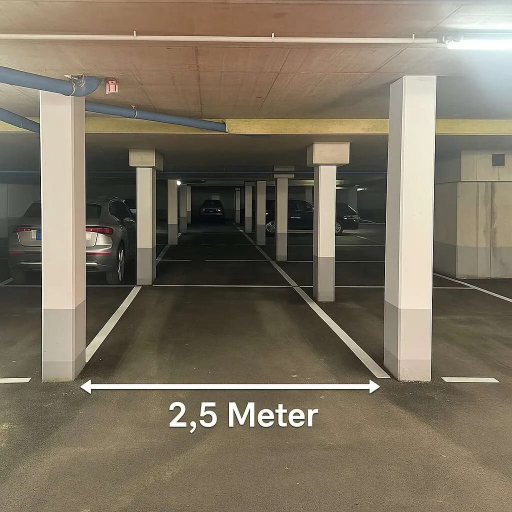 Tiefgaragenplatz Nahe U1 Kagran, Donau Zentrum & Alter Donau – pohled 2