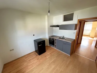 2-Zimmer-Wohnung mieten in Linz – 30 m², € 470 – Bild 1 von 7