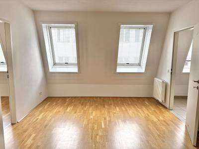 Wohnen in Währing | Stilvolle 2-Zimmer-Wohnung im 1. DG | Nähe U6 Michelbeuern-AKH