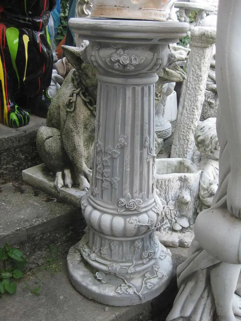 Säule Steinsäule 80 cm hoch Blumensäule Steinguss massiv frostbeständig Neu, € 150,- (3441 Dietersdorf)
