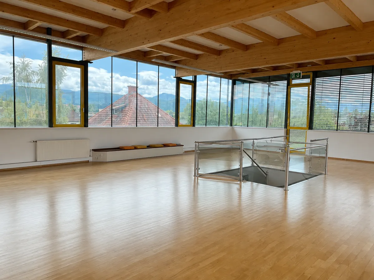 Veranstaltungssaal 300 m² – pohled 2