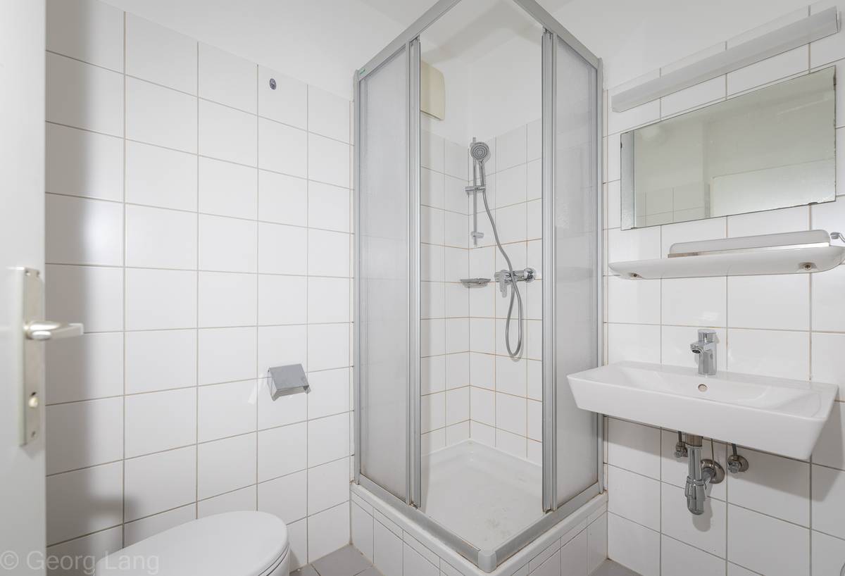 Gemütliche 1-Zimmer Wohnung in Traun mit Balkon u. Parkplatz - Ansicht 3