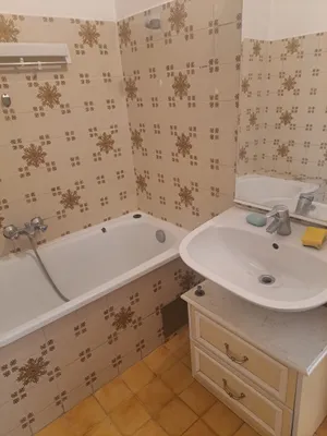 1-Zimmer-Wohnung mieten in Baden – 37 m², € 487 – Bild 5 von 7