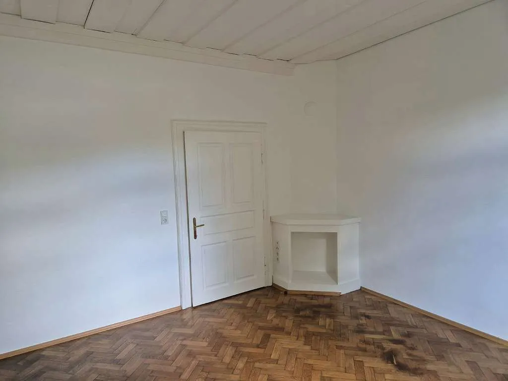 Schöne Single Altbauwohnung Provisionsfrei - Ansicht 3