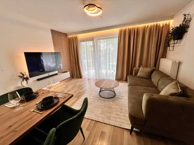 Premium 1-Bedroom Garden Apartment in Vienna's Sonnwendviertel - All Bills Included