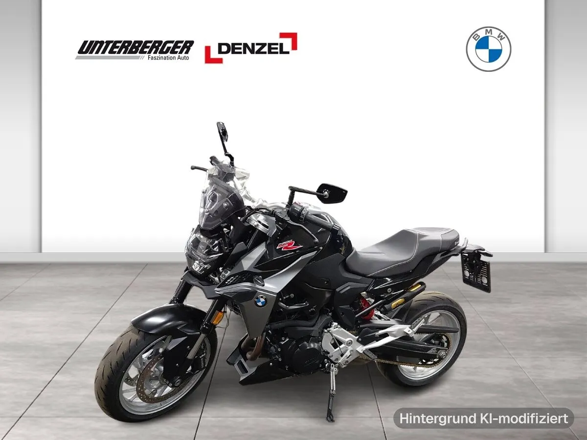 BMW F 900 R