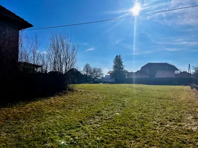 Grundstück kaufen in Vöcklabruck – 5 500 m², € 960.000 – Bild 9 von 9