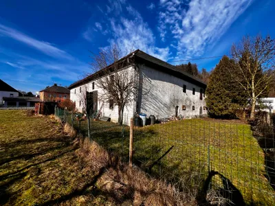 Grundstück kaufen in Vöcklabruck – 5 500 m², € 960.000 – Bild 5 von 9